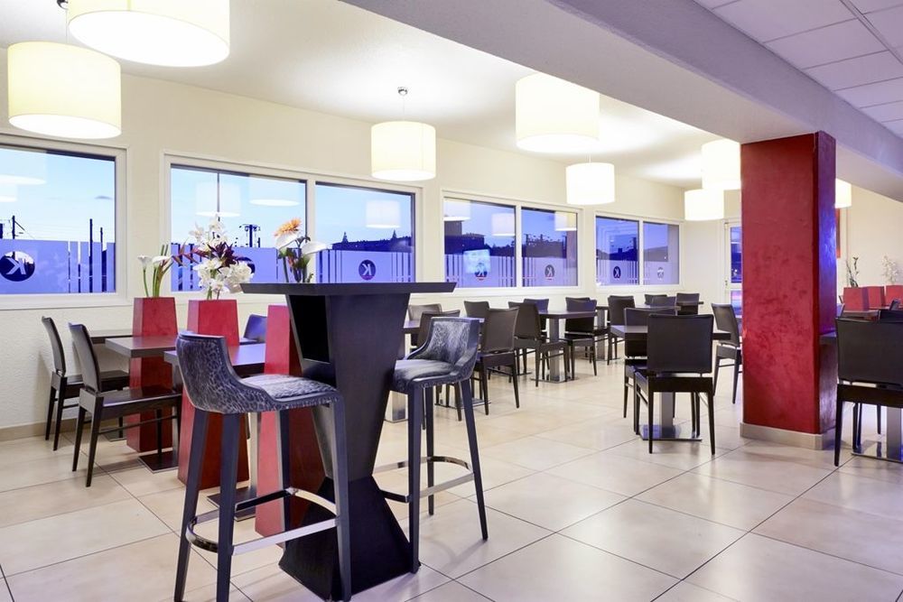 Hotel Kyriad Belfort Centre Gare Restaurante foto